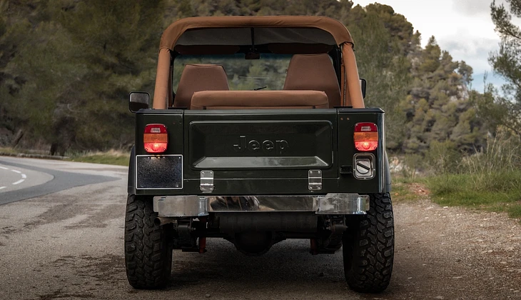 location-JEEP-Nice-roadstr