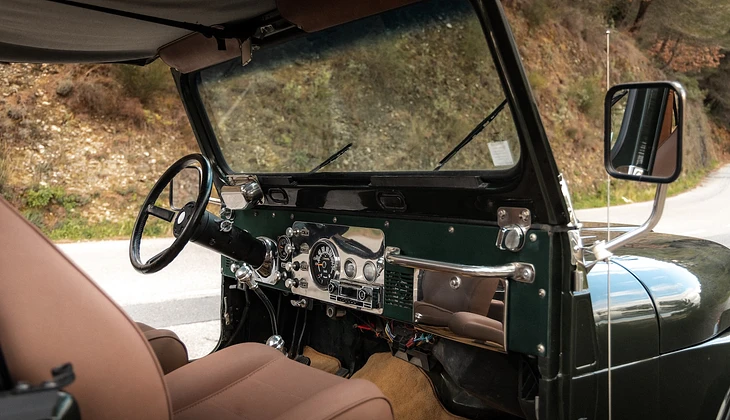 location-JEEP-Nice-roadstr