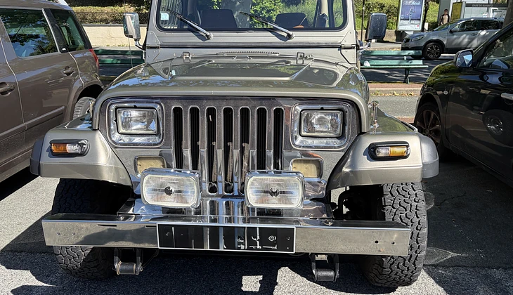 location-JEEP-Biarritz-roadstr