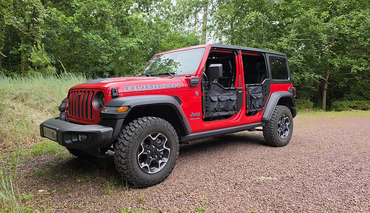 location-JEEP-La Madeleine-roadstr