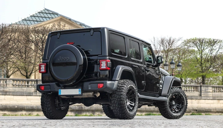 location-JEEP-Paris-roadstr