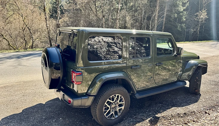 location-JEEP-Thonon-les-Bains-roadstr