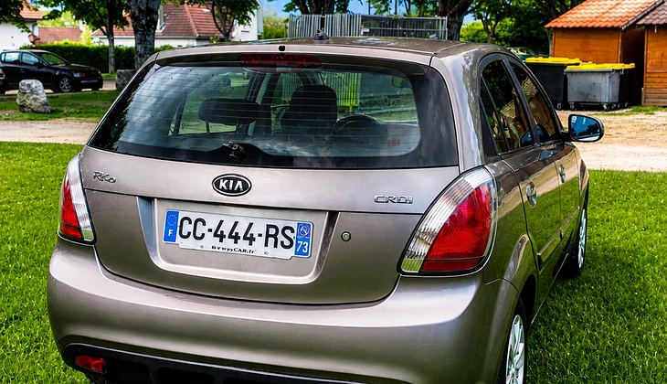 location-KIA-Bourg-en-Bresse-roadstr