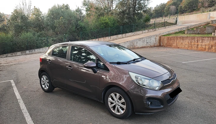 location-KIA-Penta-di-Casinca-roadstr
