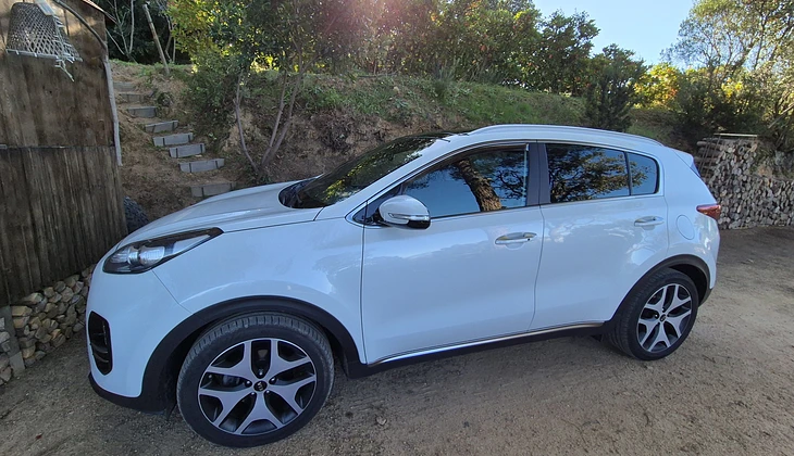 location-KIA-Ajaccio-roadstr