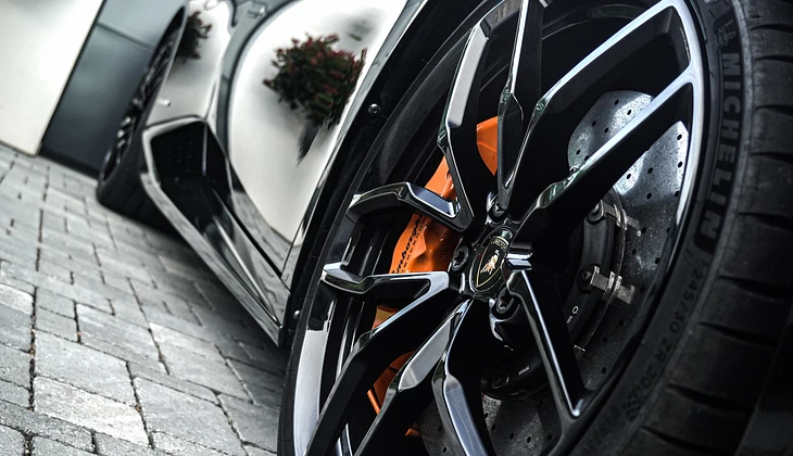 location-LAMBORGHINI-Mulhouse-roadstr