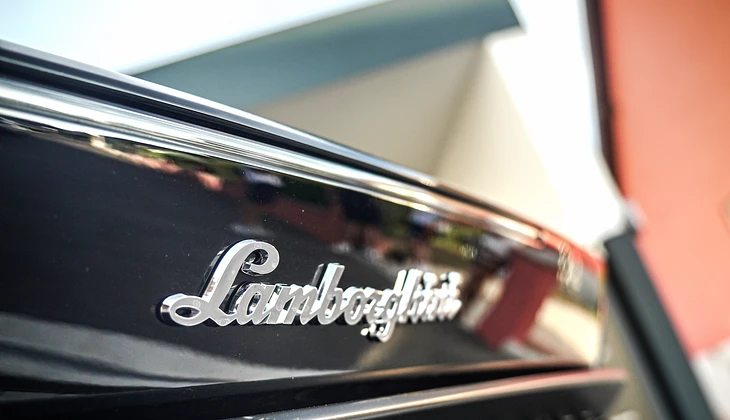 location-LAMBORGHINI-Mulhouse-roadstr