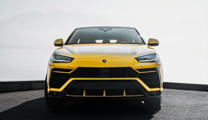 location-LAMBORGHINI-Gaillard-roadstr