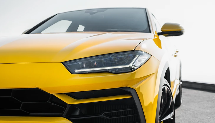 location-LAMBORGHINI-Gaillard-roadstr