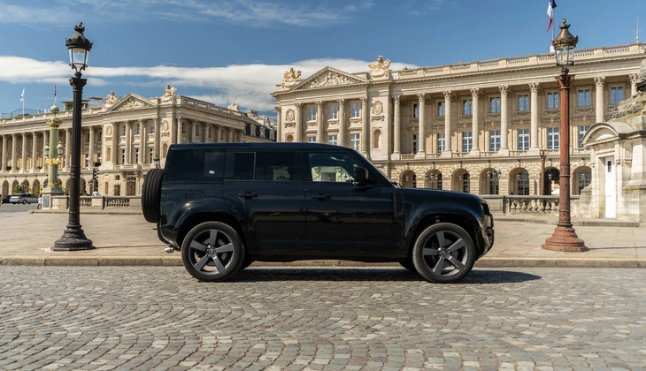 location-LAND ROVER-Paris-roadstr
