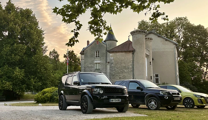 location-LAND ROVER-Villeneuve-de-Berg-roadstr