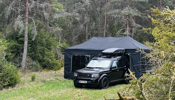location-LAND ROVER-Villeneuve-de-Berg-roadstr