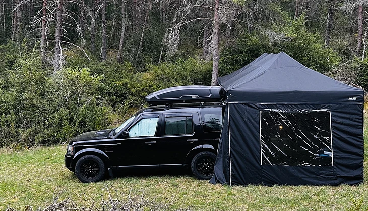 location-LAND ROVER-Villeneuve-de-Berg-roadstr