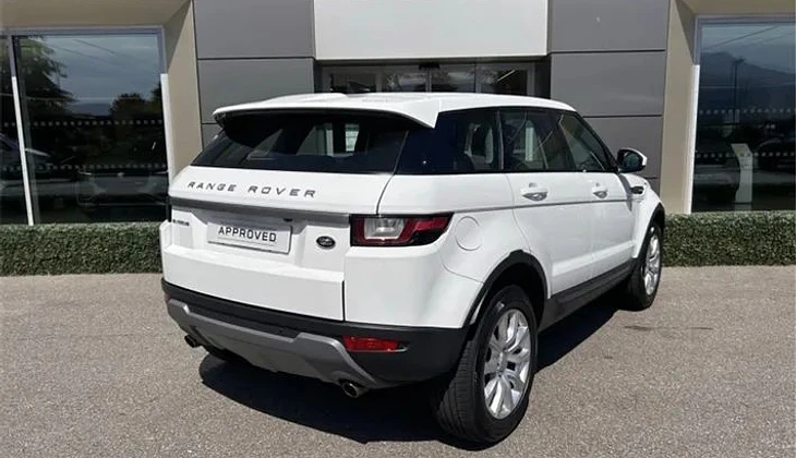 location-LAND ROVER-Aubervilliers-roadstr