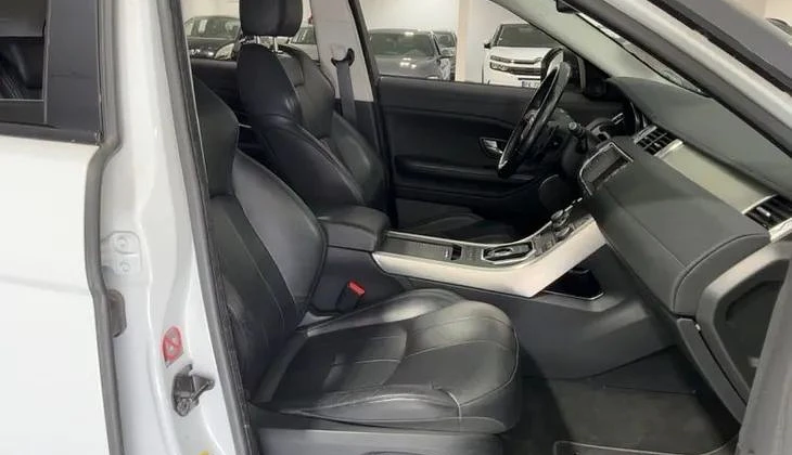 location-LAND ROVER-Aubervilliers-roadstr