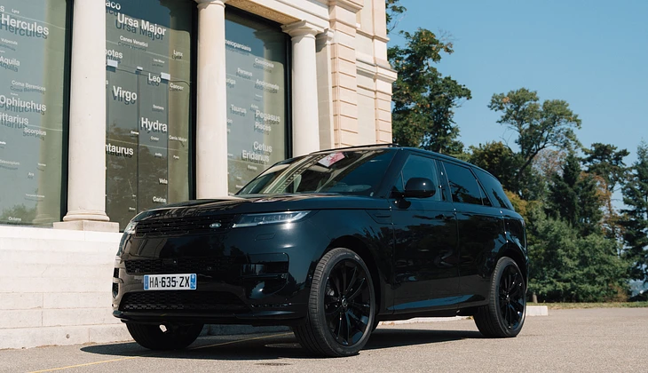 location-LAND ROVER-Carouge-roadstr
