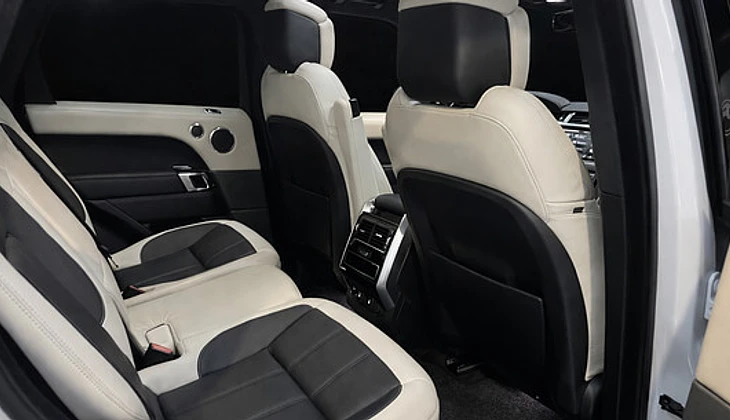 location-LAND ROVER-Courbevoie-roadstr