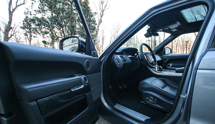 location-LAND ROVER-Paris-roadstr