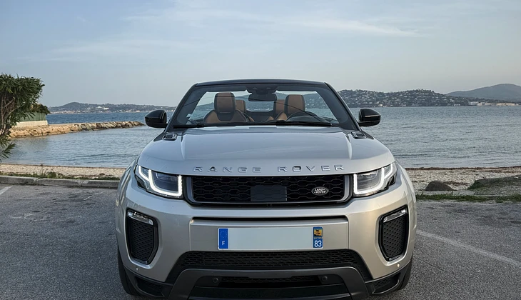location-LAND ROVER-Nice-roadstr