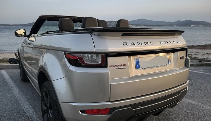 location-LAND ROVER-Nice-roadstr