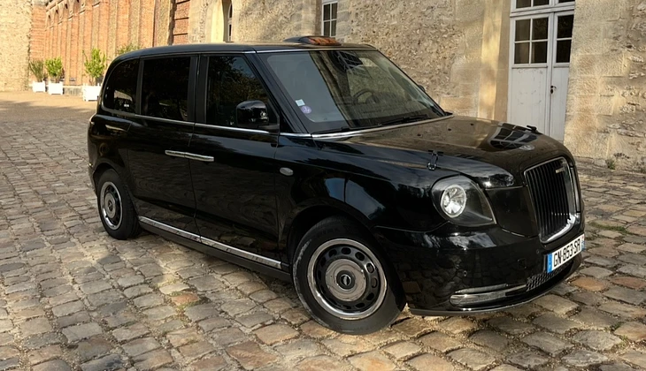 location-LEVC-Meudon-roadstr