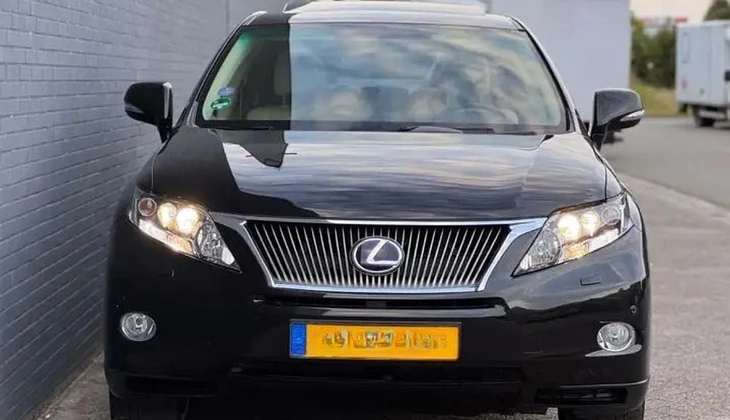 location-LEXUS-Sainghin-en-Mélantois-roadstr