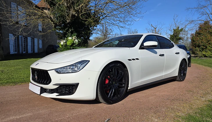 location-MASERATI-Montbrison-roadstr