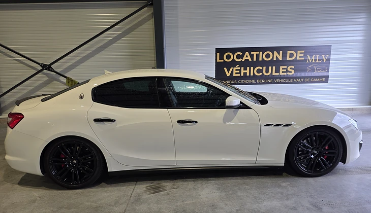 location-MASERATI-Montbrison-roadstr