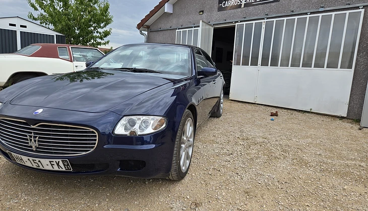 location-MASERATI-Talant-roadstr