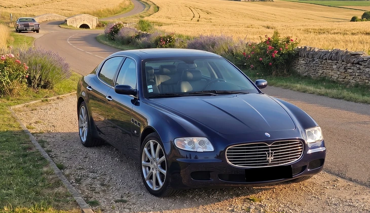 location-MASERATI-Talant-roadstr