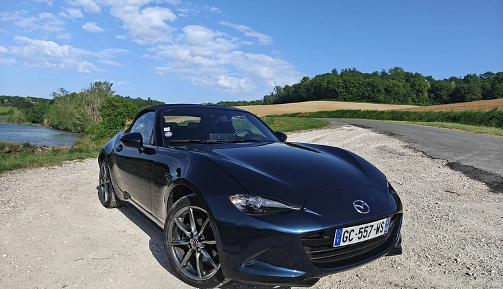 location-MAZDA-Agen-roadstr