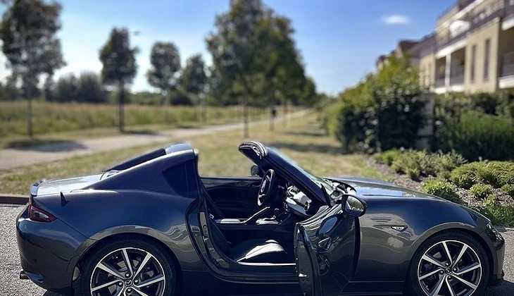 location-MAZDA-Saint-Pierre-du-Perray-roadstr