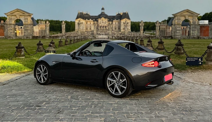 location-MAZDA-Saint-Pierre-du-Perray-roadstr