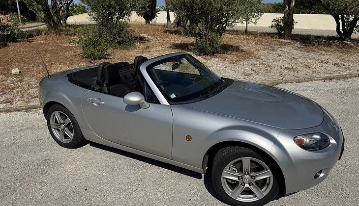 location-MAZDA-Toulon-roadstr