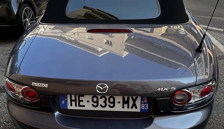 location-MAZDA-Le Cannet-roadstr