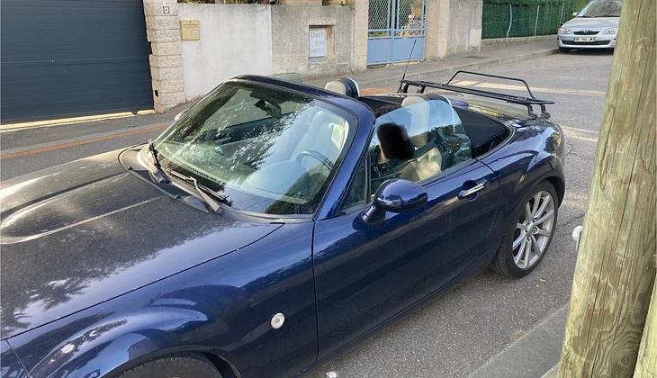 location-MAZDA-Sausset-les-Pins-roadstr