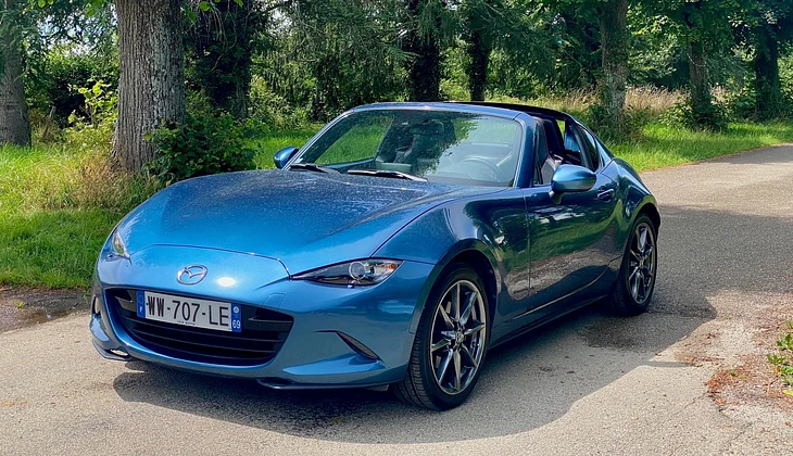 location-MAZDA-Aix-les-Bains-roadstr