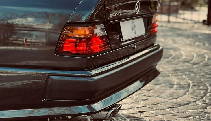 location-MERCEDES-BENZ-Asnières-sur-Seine-roadstr
