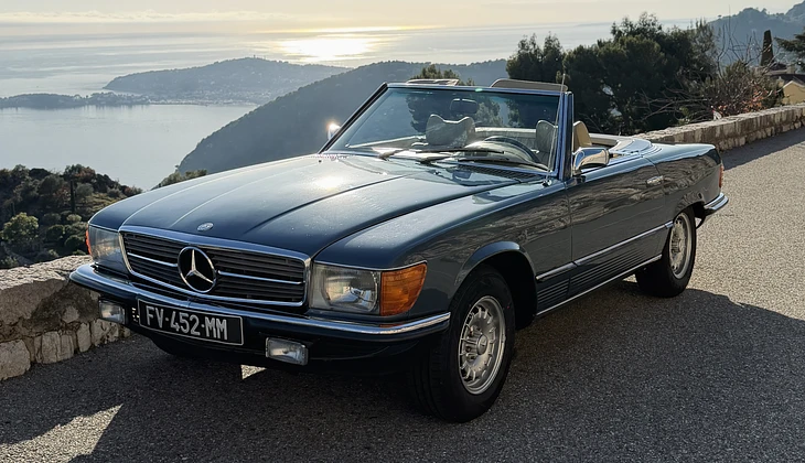 location-MERCEDES-BENZ-Nice-roadstr