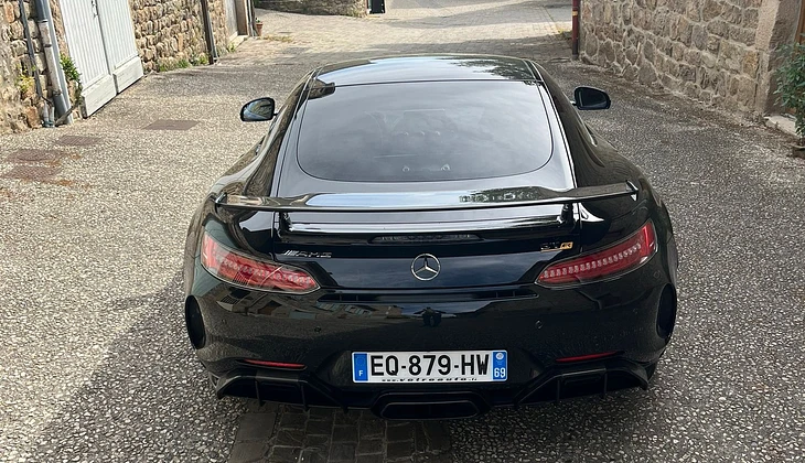 location-MERCEDES-BENZ-Lyon-roadstr