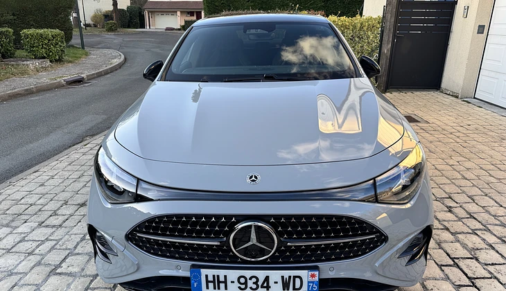 location-MERCEDES-BENZ-Alfortville-roadstr