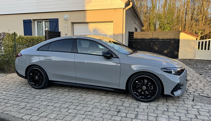 location-MERCEDES-BENZ-Alfortville-roadstr