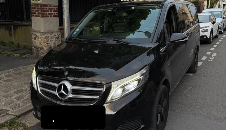 location-MERCEDES-BENZ-Colombes-roadstr