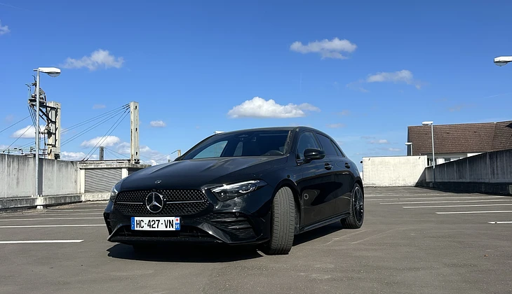 location-MERCEDES-BENZ-Paris-roadstr