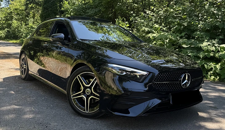 location-MERCEDES-BENZ-Neuilly-sur-Seine-roadstr