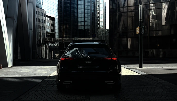 location-MERCEDES-BENZ-Courbevoie-roadstr