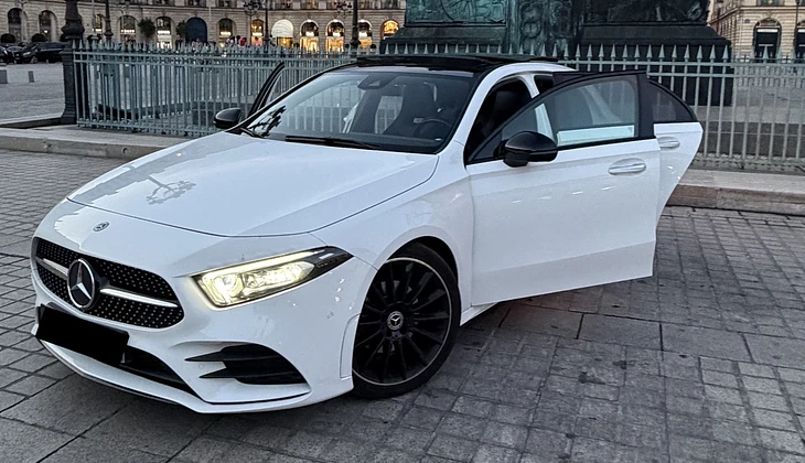 location-MERCEDES-BENZ-Paris-roadstr