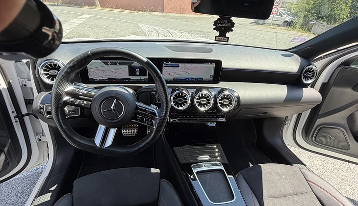 location-MERCEDES-BENZ-Les Arcs-roadstr