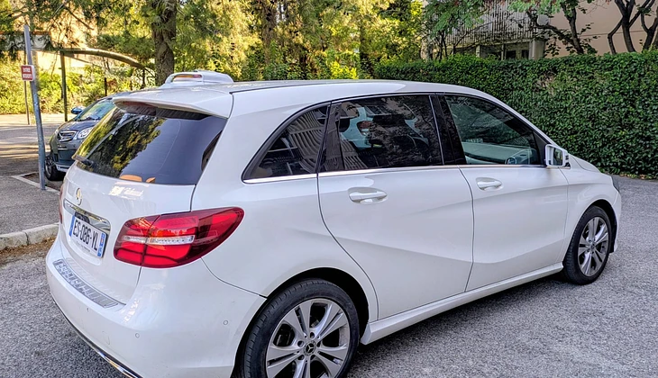 location-MERCEDES-BENZ-Aix-en-Provence-roadstr