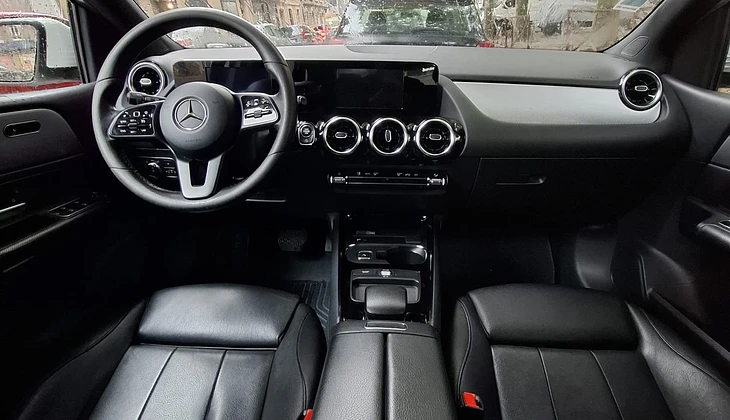 location-MERCEDES-BENZ-Toulouse-roadstr